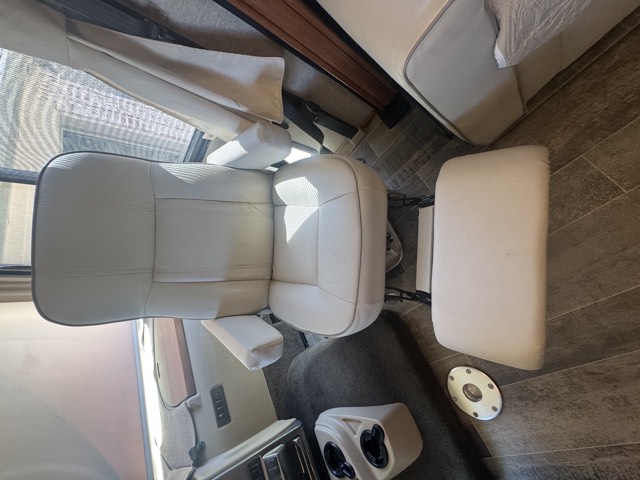 Cab seating