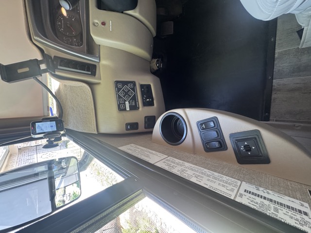 Dash & center console