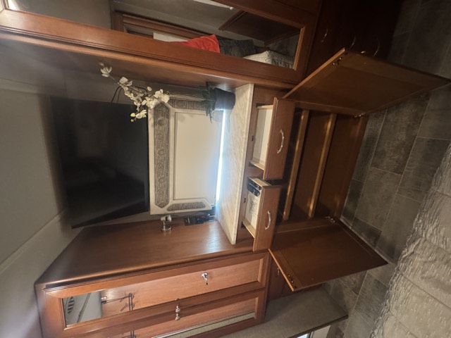 Bedroom TV & storage